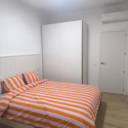 Апартаменты Cervantes Centro Andra *